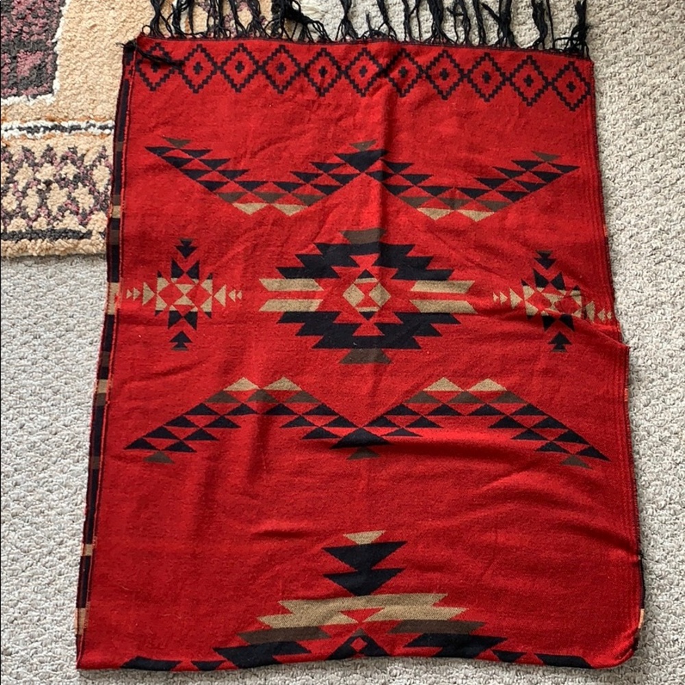 Aztec Reversable Scarf / Shawl - Black/red/Tan